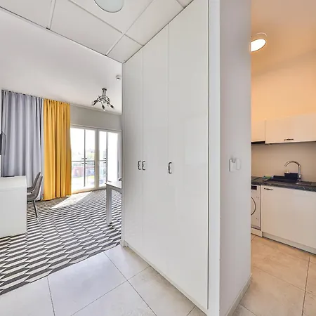 Apartamento Prymasa Tysiaclecia 83a By Perfect 227 *